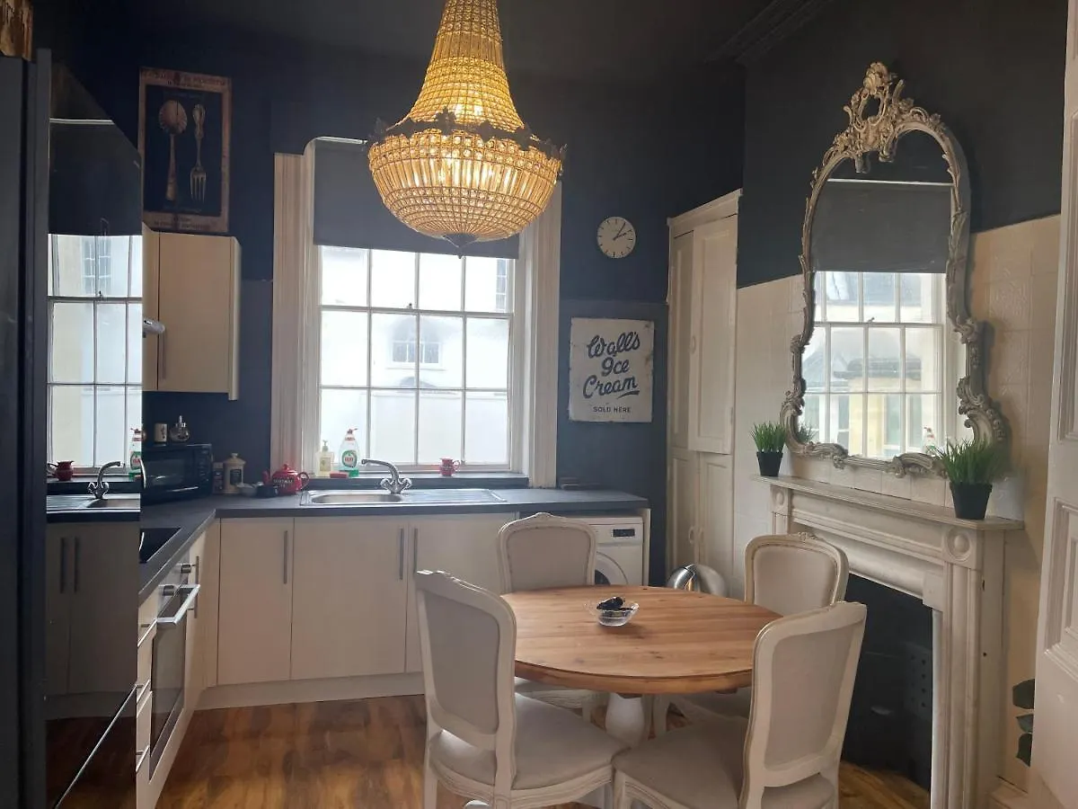 Beautiful Seaview 2 Bedroom Apartment Brighton Reino Unido