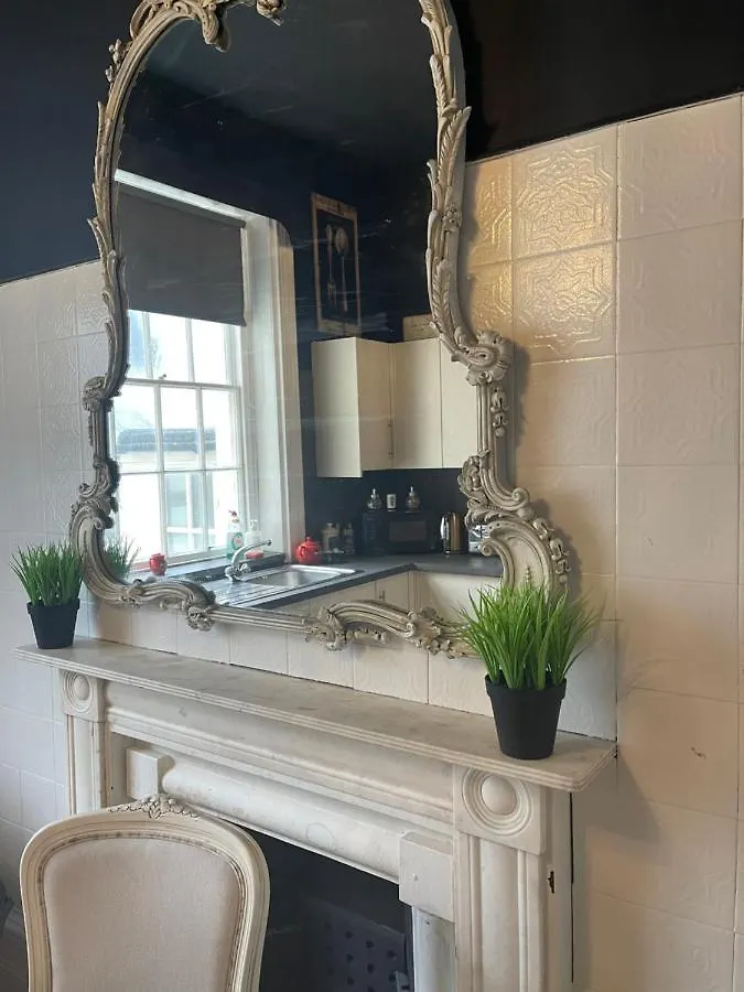 Beautiful Seaview 2 Bedroom Apartment Brighton